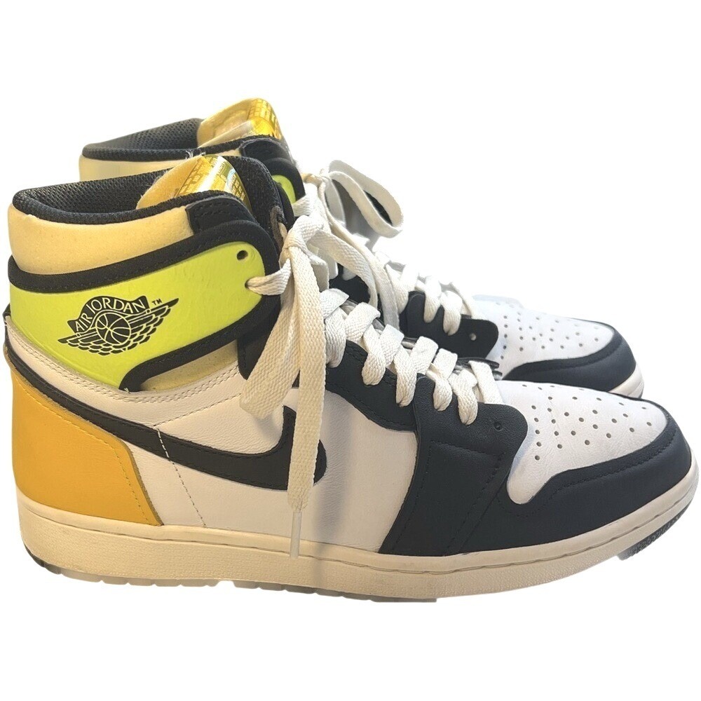 Nike Air Jordan 1 Retro High OG Volt Gold 555088-118 Mens Sneakers White Black - Picture 2 of 8